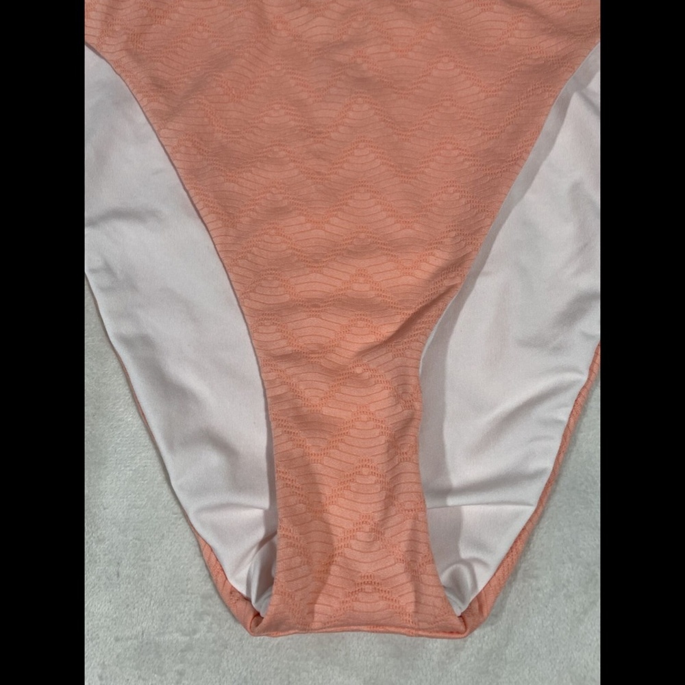 NEW $54 Becca French Cut Bikini‎ Bottoms in Salmon Pink [ LARGE ] - Picture 7 of 12